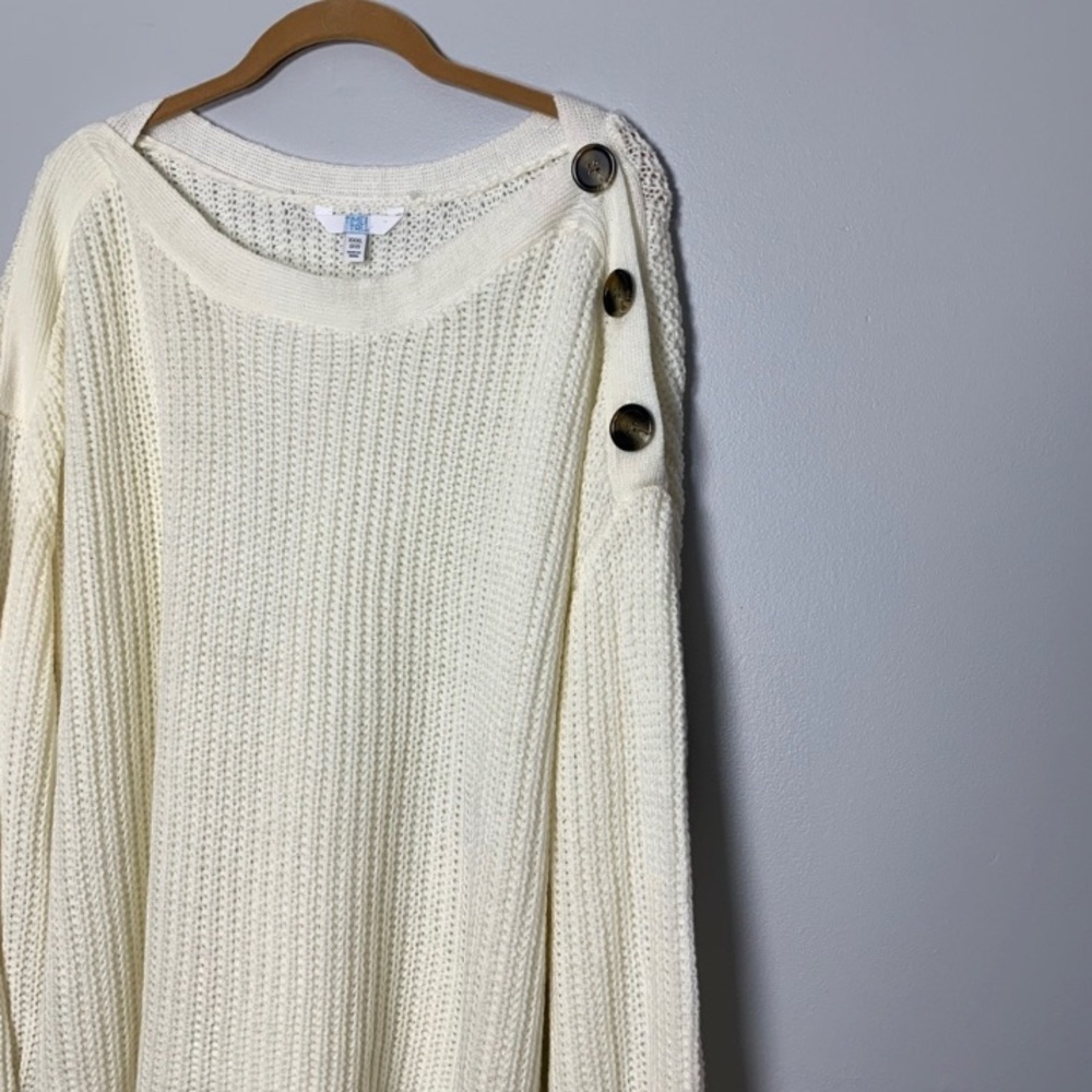 Time and Tru | Knit Off White Sweater